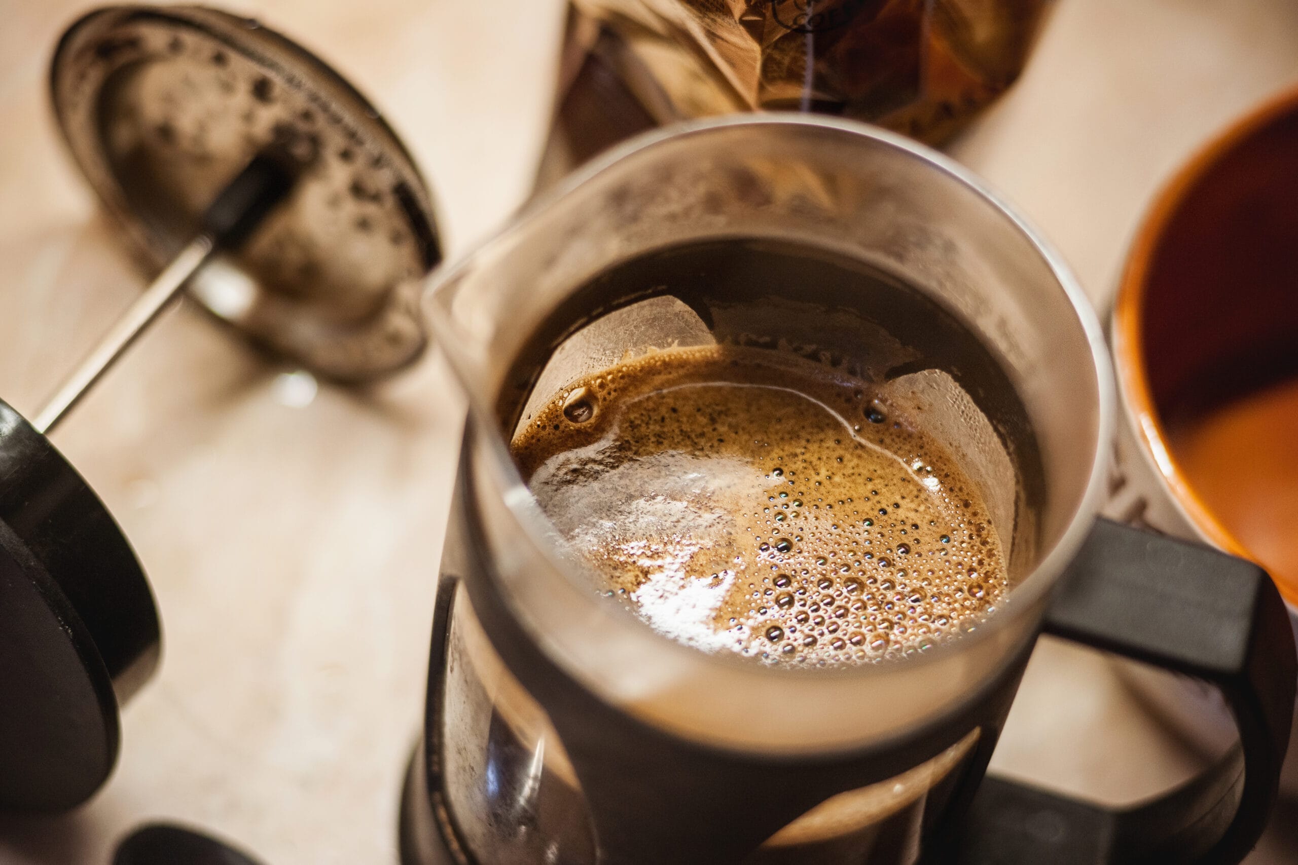 how to use a french press; how to make french press coffee; how to use a french press coffee maker; how to use french press; how to brew with a french press